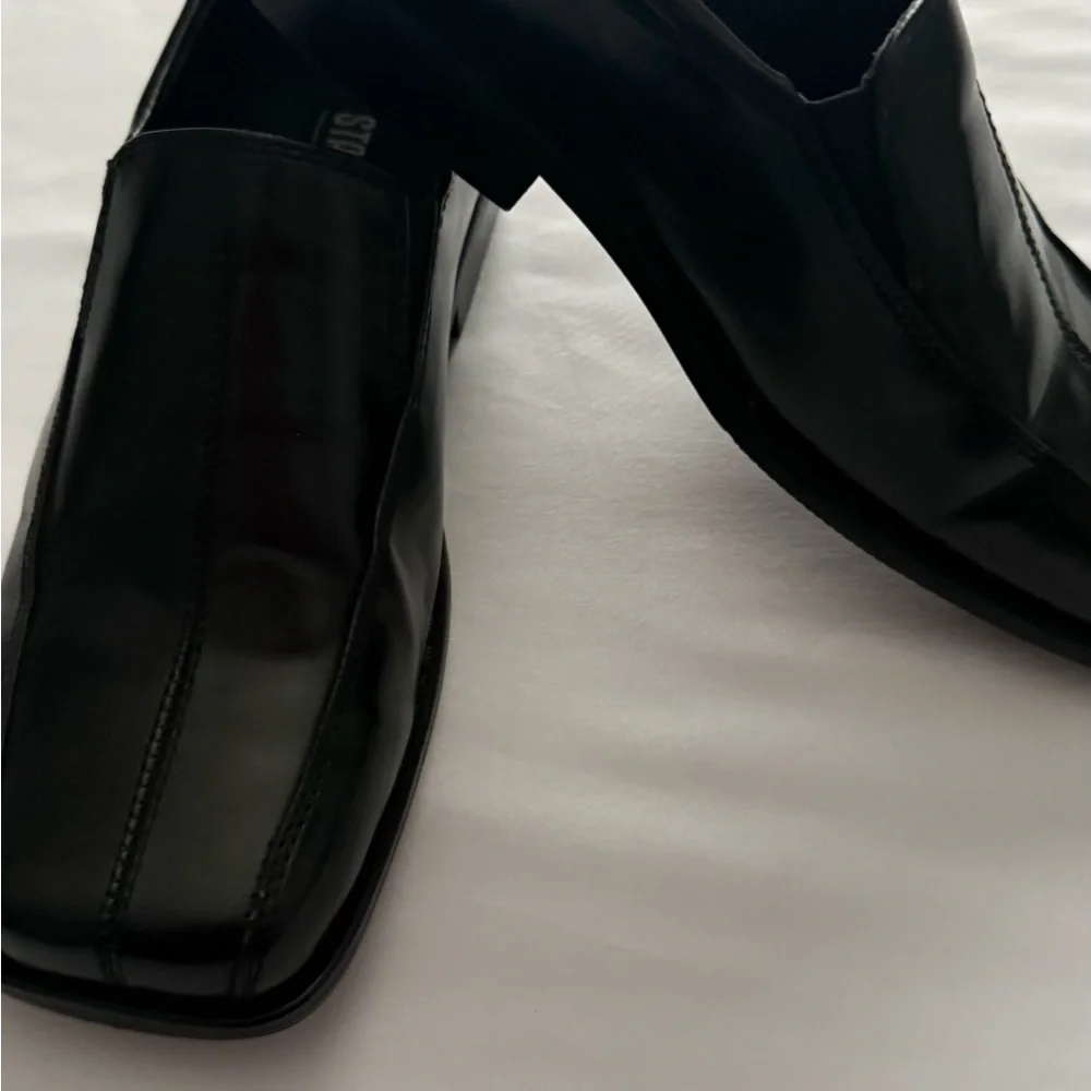 Stacy Adams Black Slip-On‎ Loafers